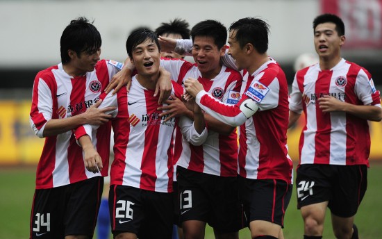 队史巴甲第9冠，弗拉门戈提前一轮夺得巴甲联赛冠军（弗拉门戈提前一轮加冕巴甲，收获队史第9冠）