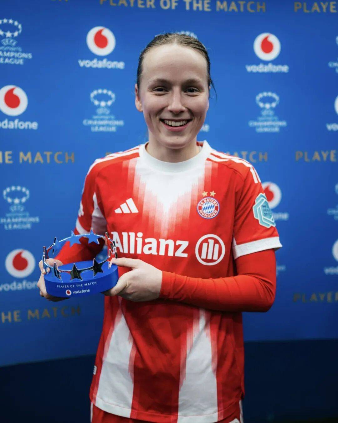 申花旧帅波耶特怒辞全北帅位，兄弟情深还是死性不改？（申花前主帅波耶特火速请辞全北主帅，义气相挺还是性格难改？）