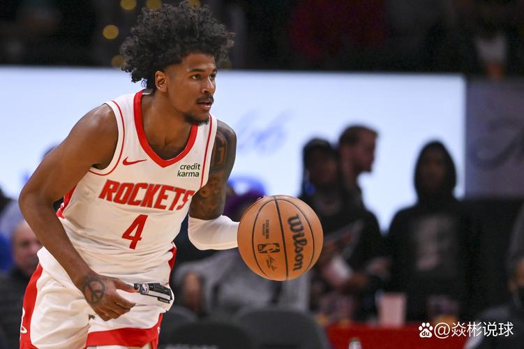 伦纳德：对面缺少主力我们还是没赢，领先的比赛应该拿下（伦纳德：对手缺主力仍没赢球，手握领先就该收下比赛）