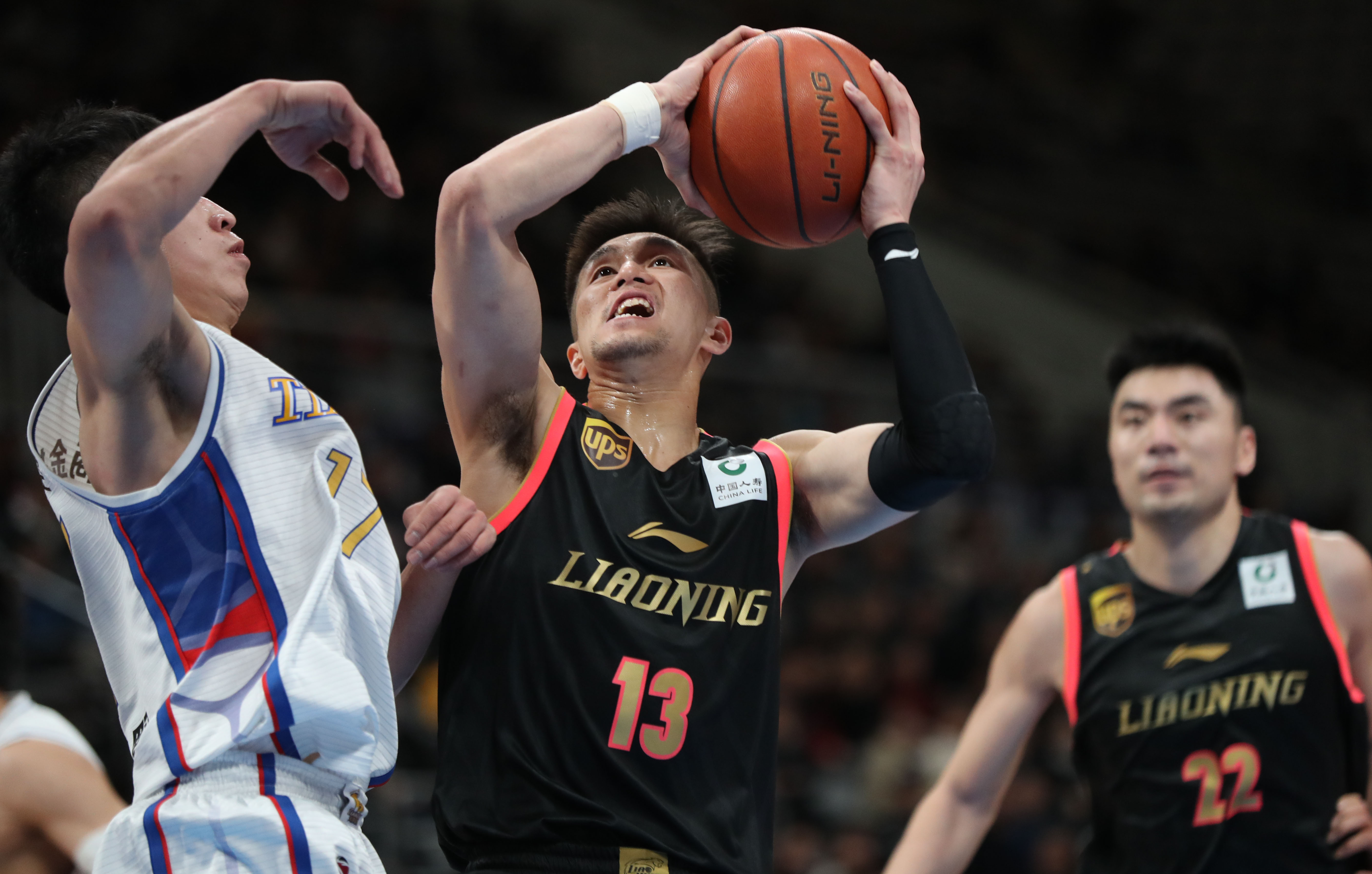 加纳主帅：对于塞门约，离开伯恩茅斯、迈出下一步是很自然的（加纳主帅：塞门约离开伯恩茅斯、迈向新台阶是顺理成章的）