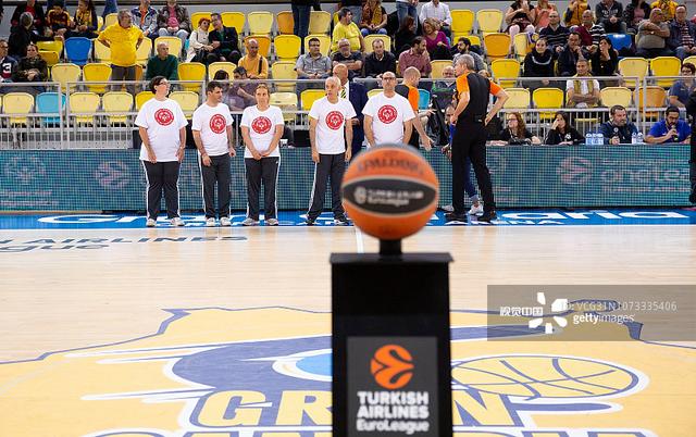 丁俊晖再次大战奥沙利文，追平比分状态火爆（丁俊晖再战奥沙利文，强势扳平比分状态爆棚）