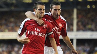 足坛共17位亿欧先生：英超西甲各7人 德甲2人法甲1人 意甲0人（足坛17名亿欧球员分布：英超、西甲各7人，德甲2人，法甲1人，意甲0人）