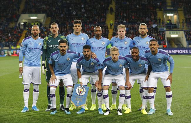 这队的攻防切换太流畅了（这支球队的攻防转换行云流水）