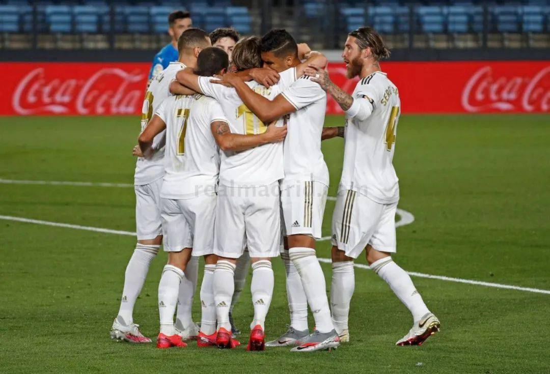 足球联赛赛季最佳球员排行榜公布（足球联赛本赛季最佳球员榜单出炉）