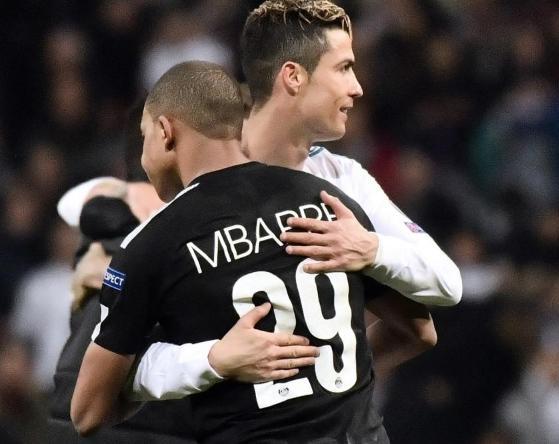 TA：拜仁不太可能6500万欧买断雅克松，切尔西认为他价值很高（TA：拜仁以6500万欧买断雅克松希望渺茫，切尔西对其估值颇高）