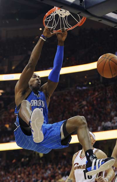 拜合拉木：第二球球到右边脚下只能这么打；现在打谁都有信心（拜合拉木复盘第二球：右脚来球只能那样处理，如今对谁都充满信心）