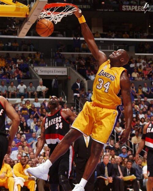 NBA战报：东契奇31分，詹姆斯赛季新高29分，湖人112-108险胜76人（NBA综述：东契奇轰31分，詹姆斯赛季新高29分，湖人112-108险胜76人）