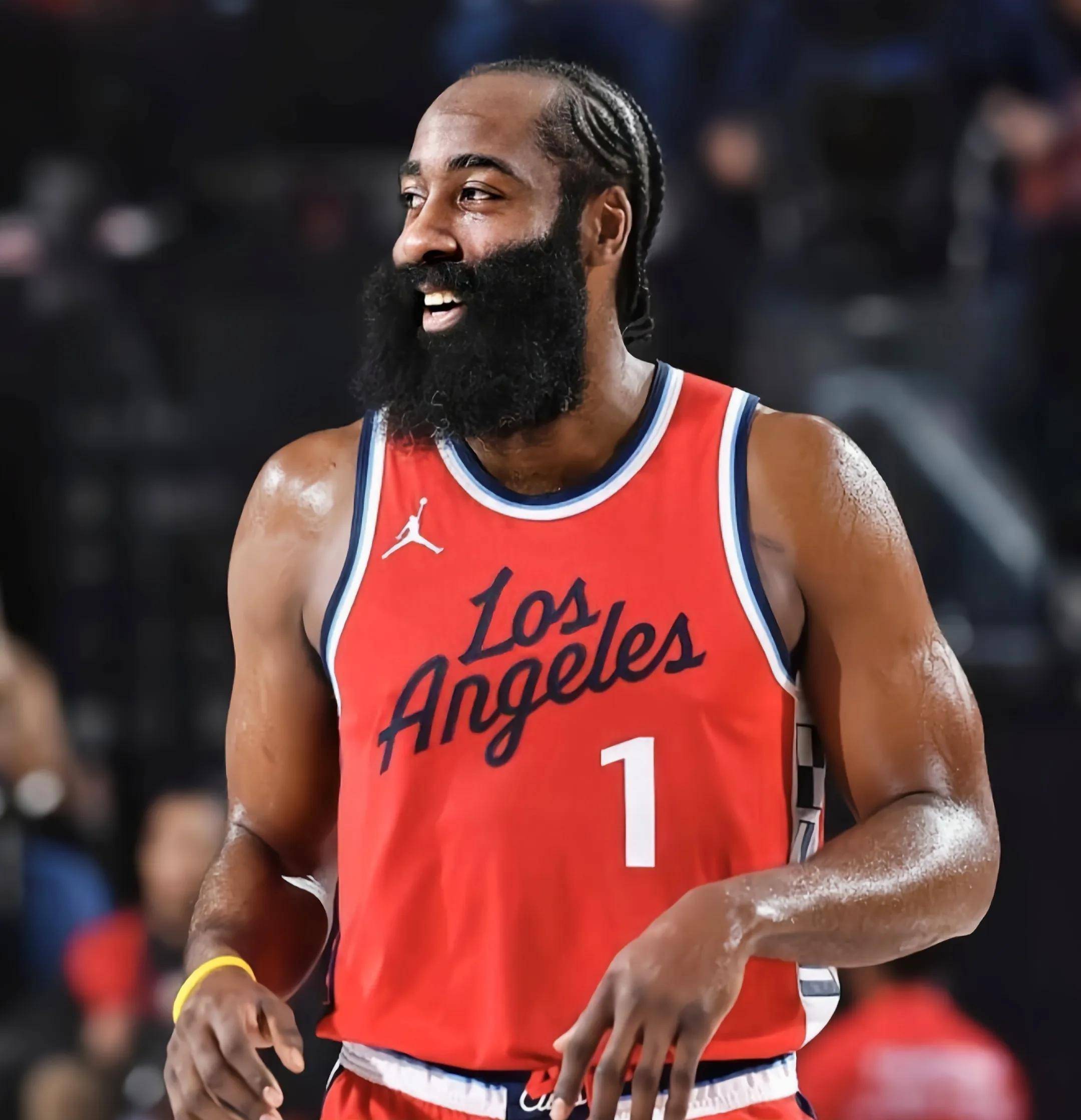 阿德莱德主帅：对阵西悉尼需要赢球建立自信，年轻球员值得信任（阿德莱德主帅：面对西悉尼必须取胜以重塑信心，年轻球员值得依赖）