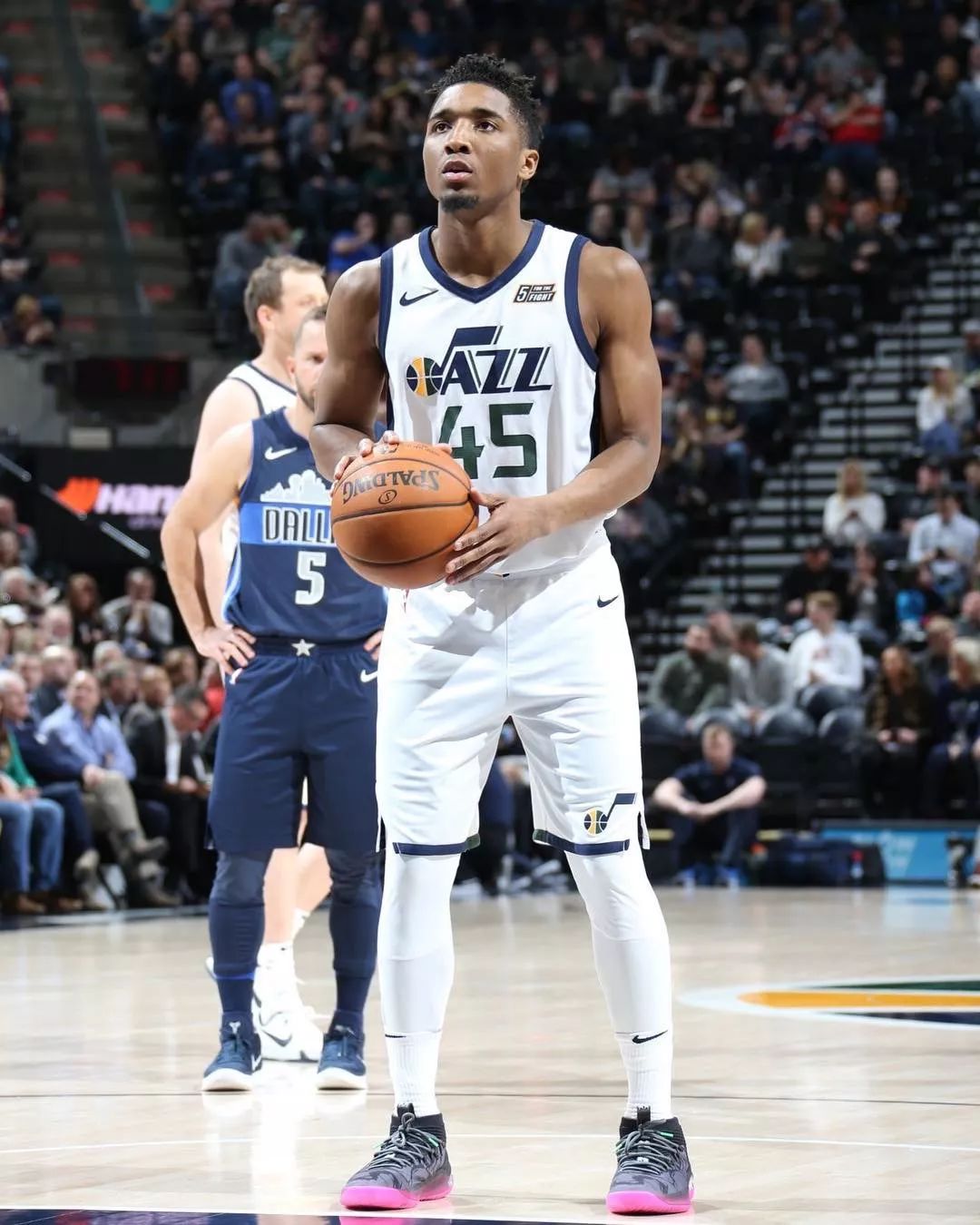 都体：前尤文主席阿涅利禁职期已结束，但他目前无意回归足球（都体称：阿涅利禁职期届满，前尤文主席暂不考虑重返足坛）